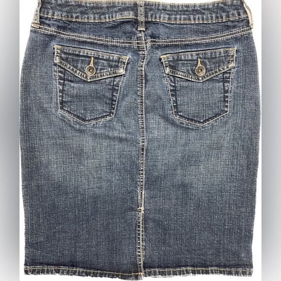 Apt 9 Denim Pencil Skirt SZ 6 5 Pocket Button Zipper Closure Back Slit Indigo - Picture 2 of 8